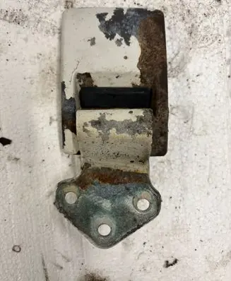 Volkswagen Transporter - Caravelle T5 Loading door lower hinge 7H0827153