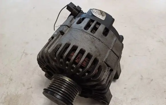 Citroen C5 Generator/alternator 9646321780