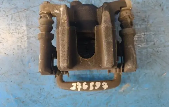 Toyota Venza Front brake caliper 478500T010