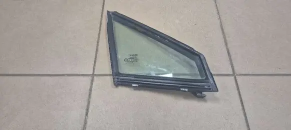 Toyota C-HR I Front door vent window glass four-door 43R00098