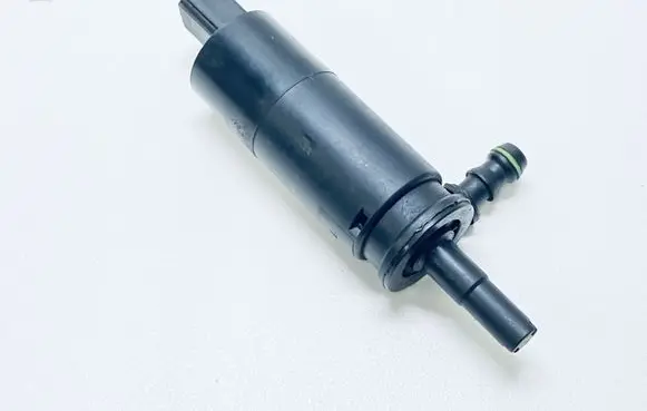 Audi A5 8T 8F Headlight washer pump 3B7955681