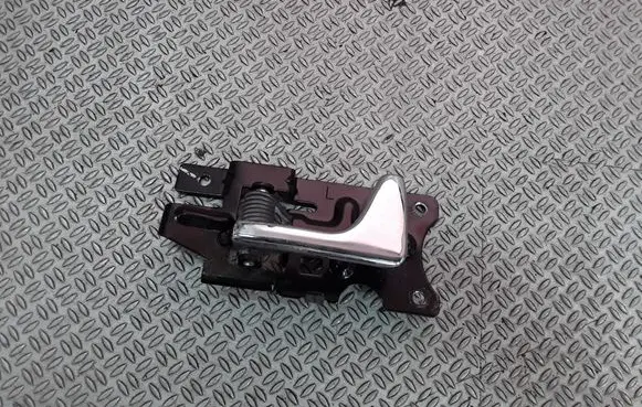 Land Rover Discovery Front door interior handle