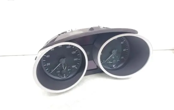 Mercedes-Benz SLK R171 Speedometer (instrument cluster) A1715401447 110080113
