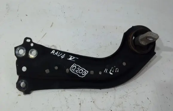 Toyota RAV 4 (XA50) Rear control arm