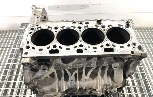 BMW X1 E84 Engine block 7810596
