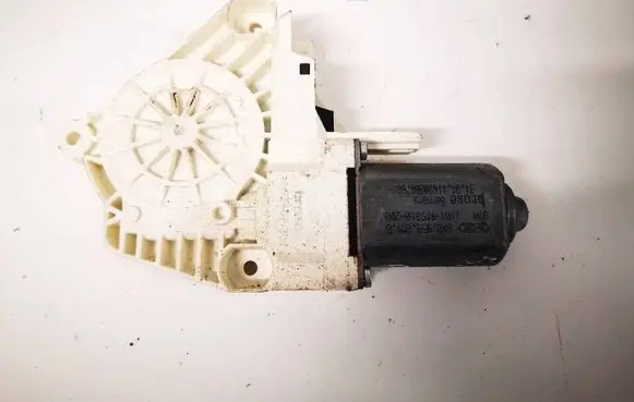 Audi A7 S7 4G Front door window regulator motor 8K0959801B 1101919810200