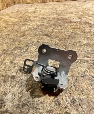 Mercedes-Benz C AMG W204 Seat back rest lock catch A2049200572