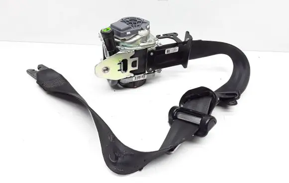 Volvo V60 Front seatbelt 39818843 P39818843