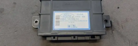 Ford Mondeo MK I Comfort/convenience module 93BG15K600EC 5WK4606
