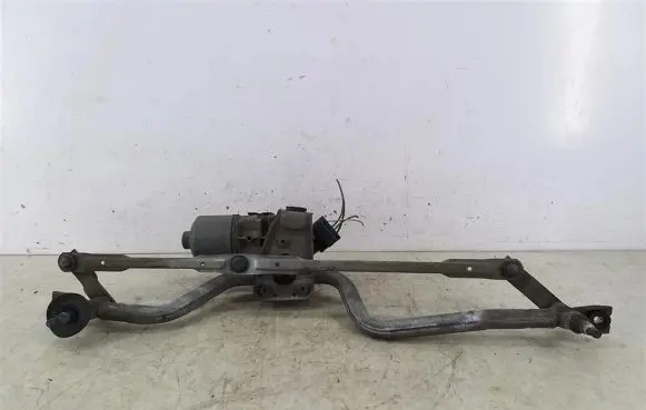 Renault Clio II Front wiper linkage 8200076000A