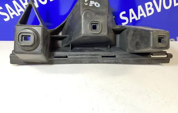 Volvo S80 Rear bumper mounting bracket 30678280