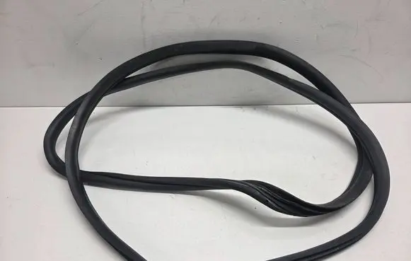 Peugeot Boxer Front door rubber seal 