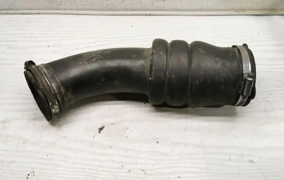 Intercooler hose/pipe
