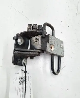 Seat Altea XL Front door lower hinge 6Q0831412A