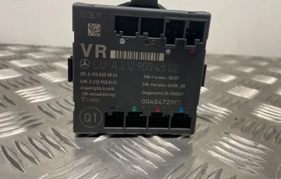 Mercedes-Benz C W204 Door control unit/module A2129004502 A2128203826 A2129028101