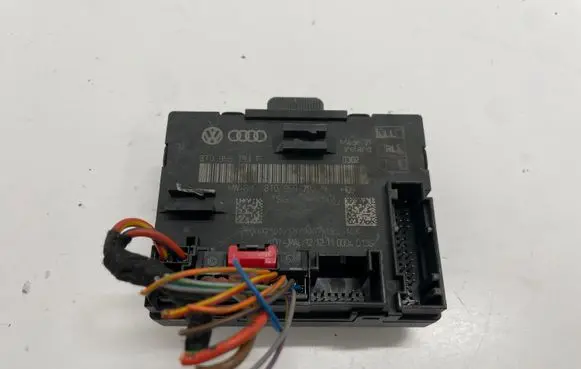 Audi A5 8T 8F Door control unit/module 8T0959793H