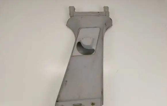 (B) pillar trim (top)