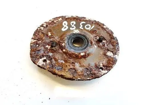 Honda CR-V Front coil spring rubber mount 