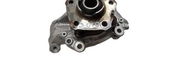 Audi Q7 4M Rear wheel hub 4m0505460c