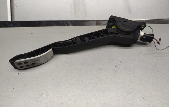 Peugeot 307 Accelerator throttle pedal 9652921277 0280755030