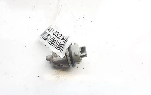 Toyota RAV 4 (XA30) Headlight part N2011019