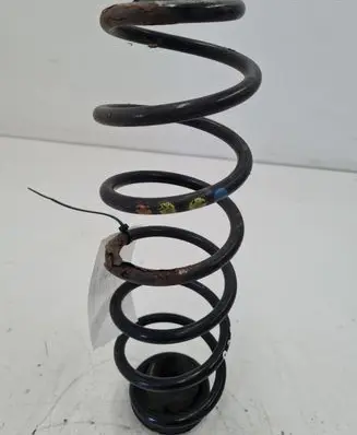 Volkswagen Polo Rear coil spring