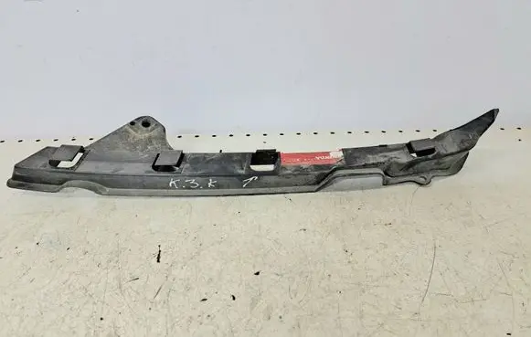 Honda FR-V Headlight/headlamp mounting bracket