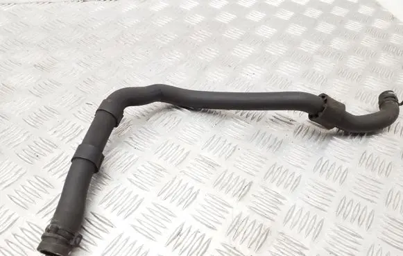 Skoda Superb B8 (3V) Engine coolant pipe/hose
