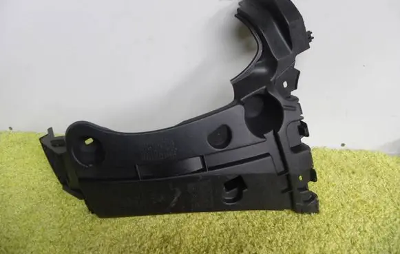Renault Kangoo II Rear bumper mounting bracket 8200435438