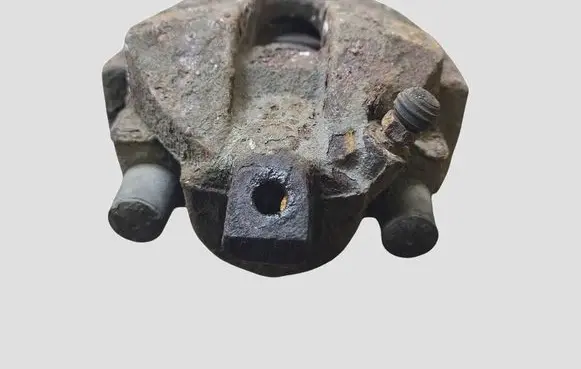 Volvo XC90 Rear brake caliper