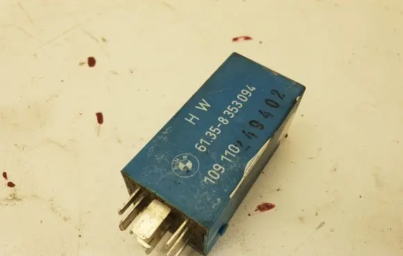 BMW 5 E34 Other relay 8353094 61358353094