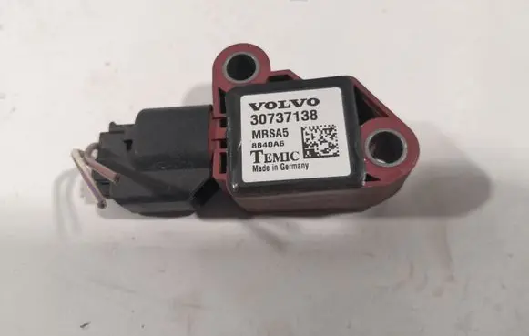 Volvo V50 Airbag deployment crash/impact sensor 30737138 8840A6