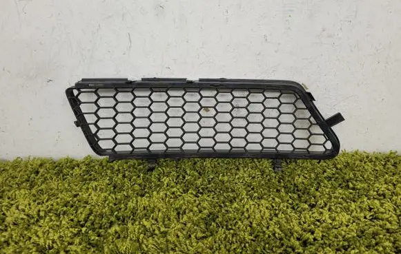 Alfa Romeo 159 Front bumper lower grill 156057605