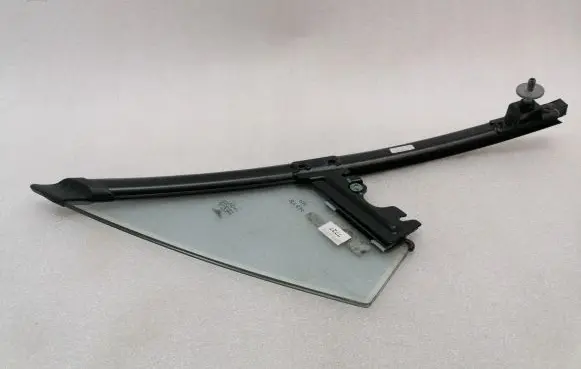 Bentley Continental Front triangle window/glass 3SD84539201S