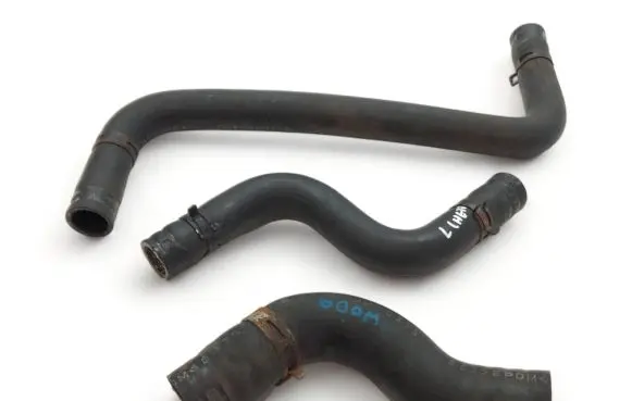Subaru Outback Engine coolant pipe/hose