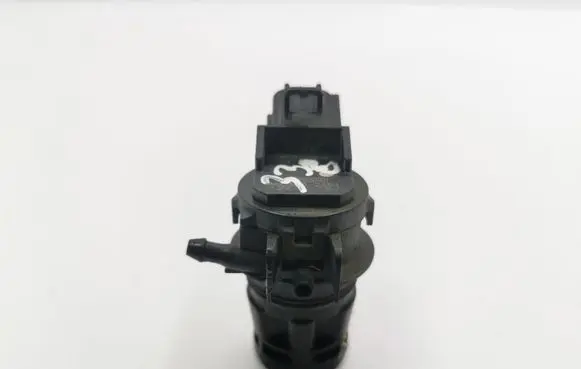 Mazda CX-7 Windscreen/windshield washer pump 8603102451