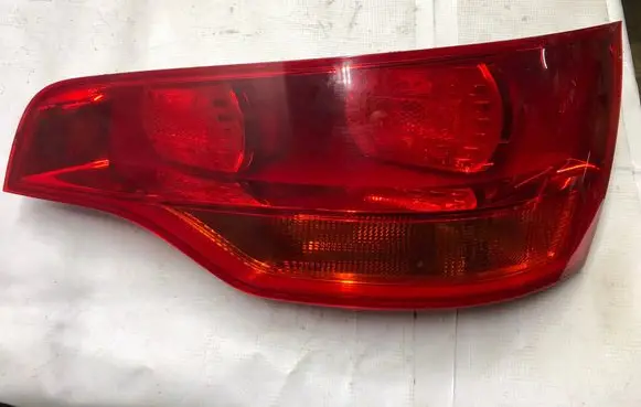 Audi Q7 4L Rear/tail lights 4L0945094
