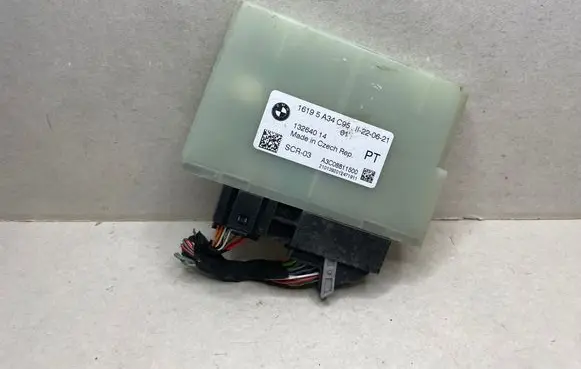 BMW 5 G30 G31 G38 Adblue control unit 16195a34c95