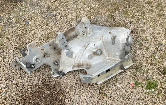 Volkswagen Golf VI Front side member 