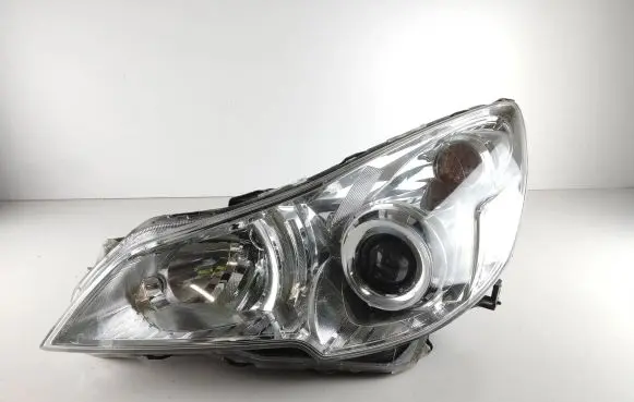 Subaru Outback Headlight/headlamp