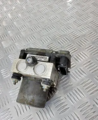 Isuzu D-Max ABS Pump 8973879860