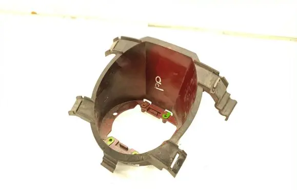 Land Rover Freelander 2 - LR2 Fog light bracket 6H5217D957