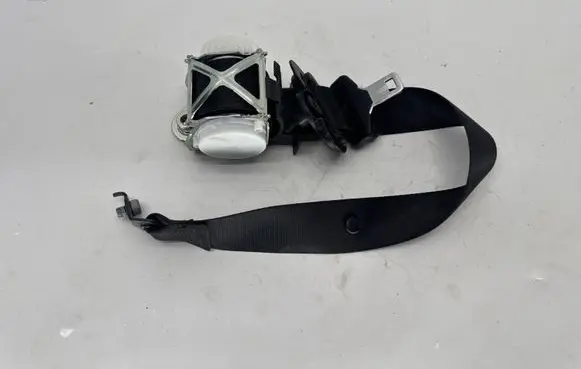 BMW 4 F36 Gran coupe Front seatbelt 7243308