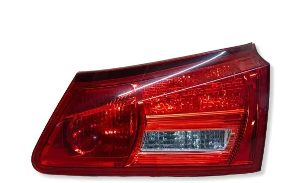 Lexus IS 220D-250-350 Tailgate rear/tail lights 