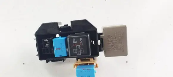 Lexus RX 330 - 350 - 400H Fuse box set 