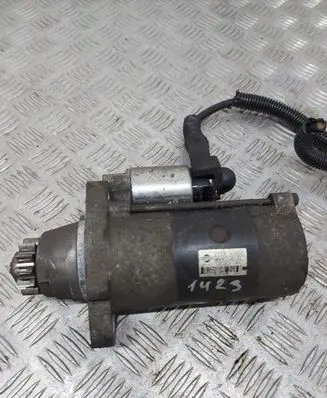 Nissan Almera Tino Starter motor 23300AU600