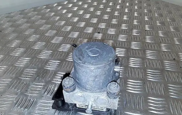 Nissan Qashqai ABS Pump 47660JD000 0265800609