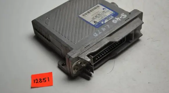 Volvo S40, V40 Engine control unit/module 7700868321 R04080002D 7700103515A