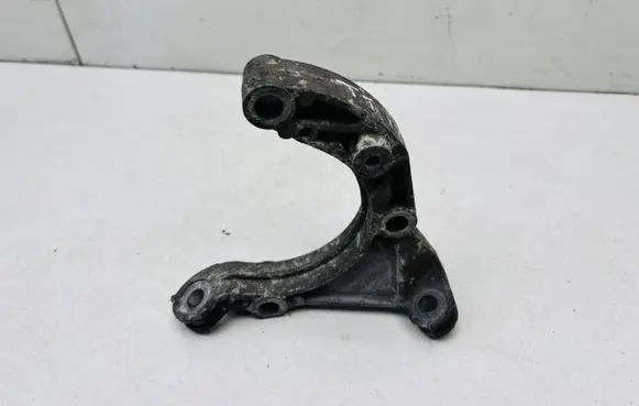 Audi TT TTS Mk2 Gearbox mounting bracket 02M409905