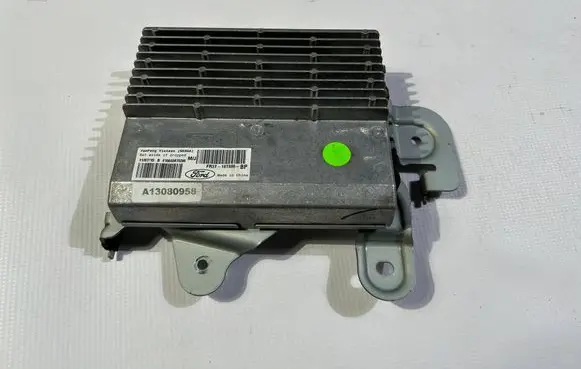 Ford Mustang VI Sound amplifier FR3T18T806BP